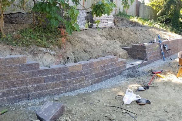 Mercer island retaining wall and fencing